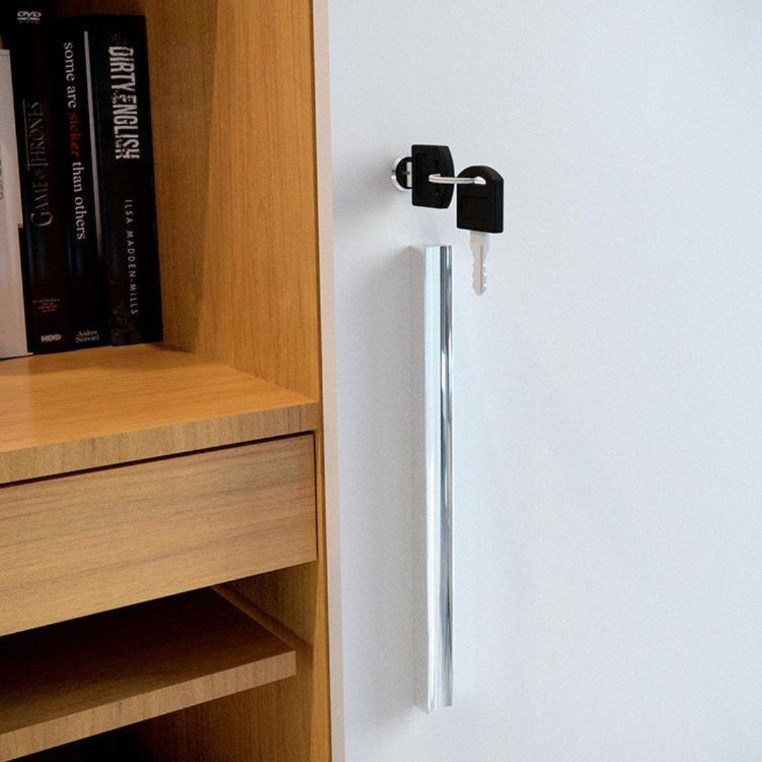 photo_4958806559941570431_y